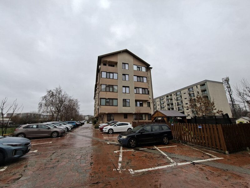 Berceni, Metalurgiei, parc Tudor Arghezi, pe str. Drumul Jilavei 113B